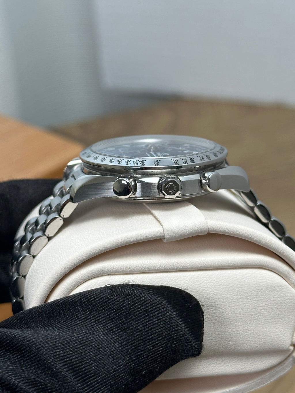 Omega Speedmaster Day-Date 39mm