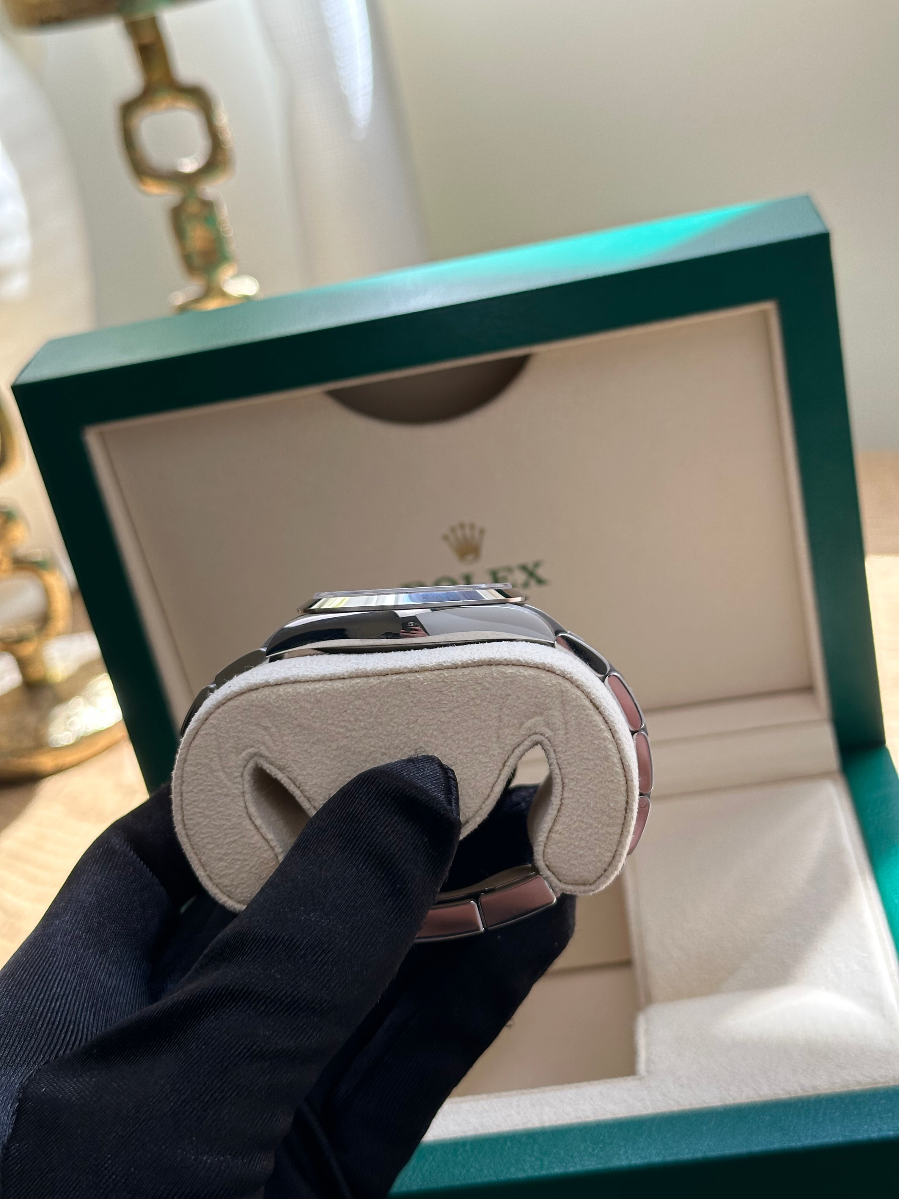 Rolex Explorer 40mm, 224270 Full Set
