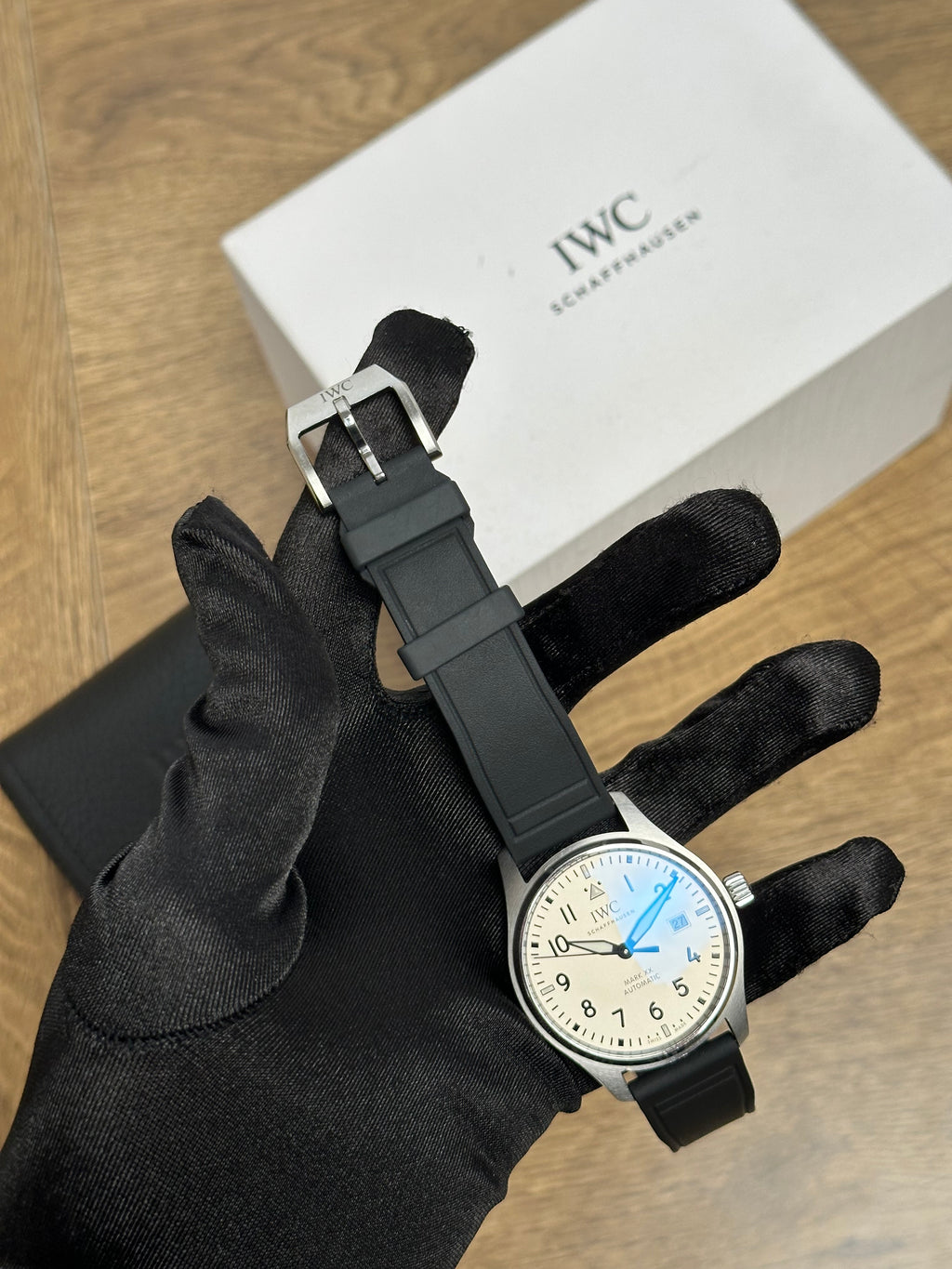 IWC Pilot’s Watch Mark XX - White