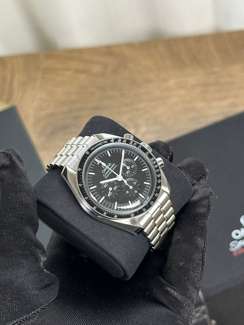 Omega Speedmaster Moonwatch Professional - Hesalite