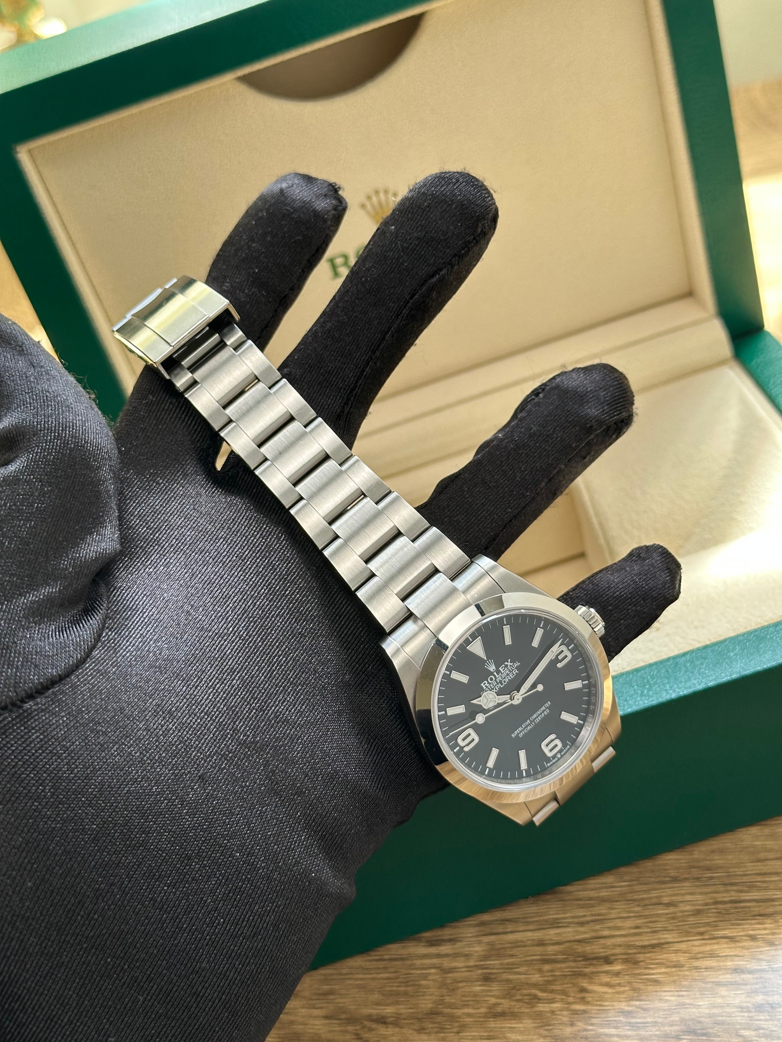 Rolex Explorer 40mm, 224270 Full Set