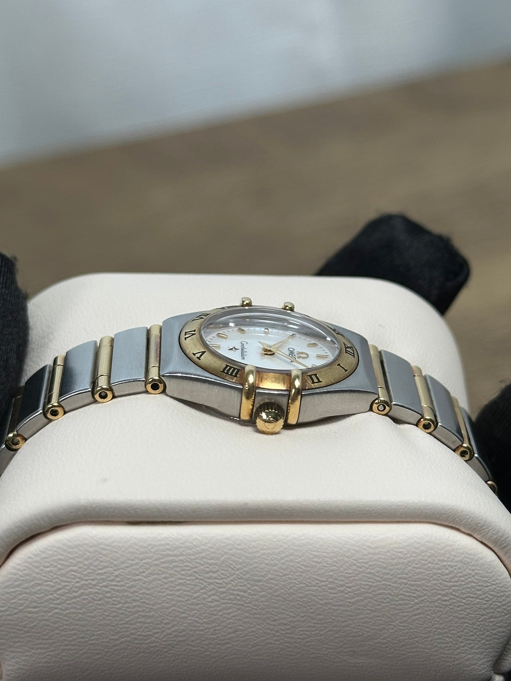 Omega Constellation 24mm - Two-tone MOP dial