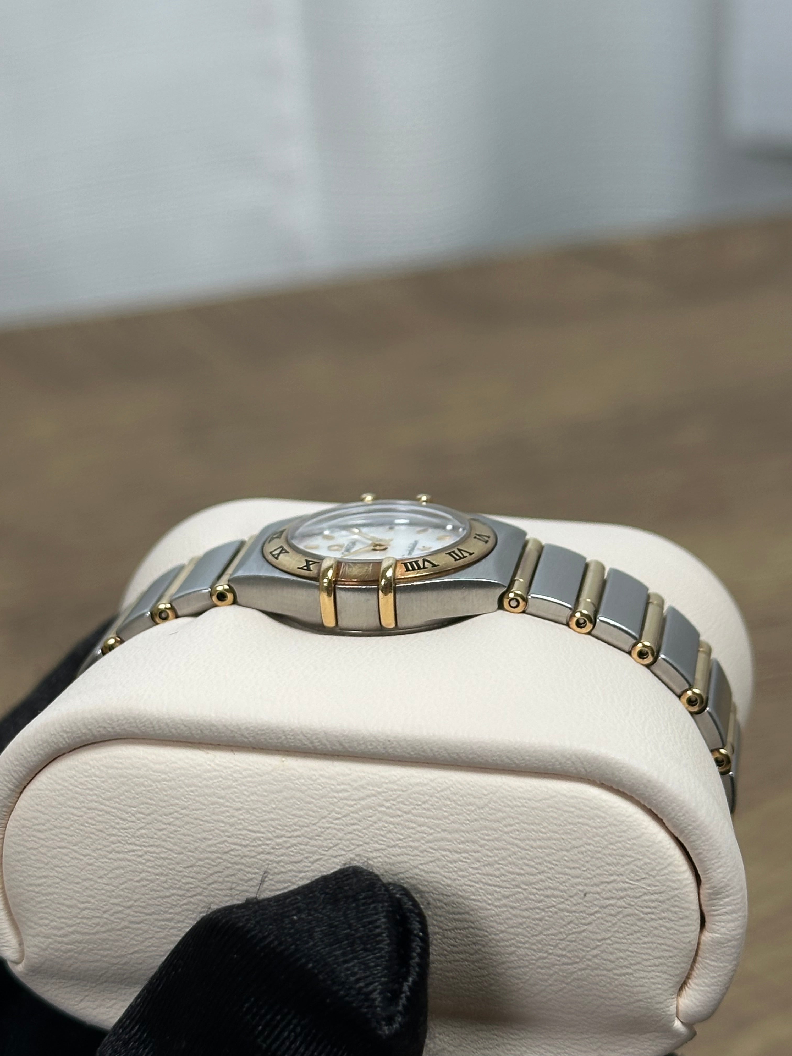 Omega Constellation 24mm - Two-tone MOP dial